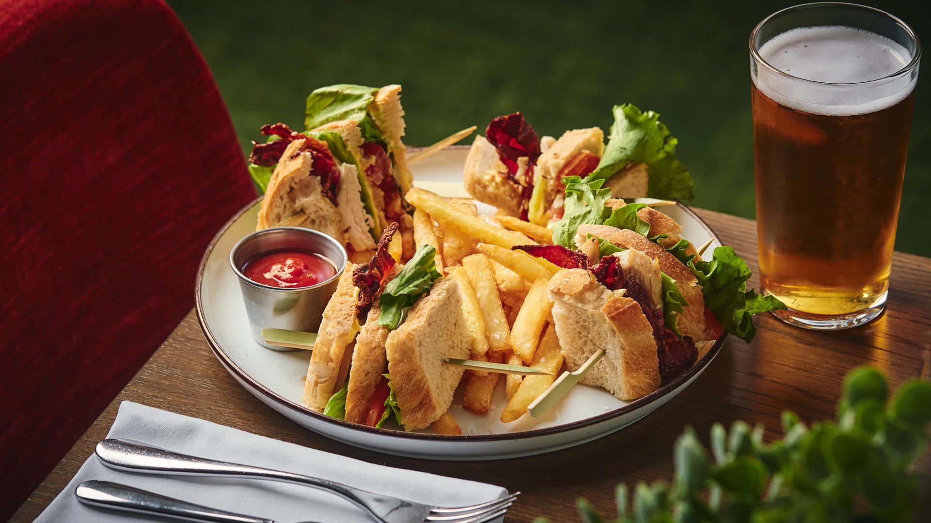 The Well - brasserie3372 copy.jpg